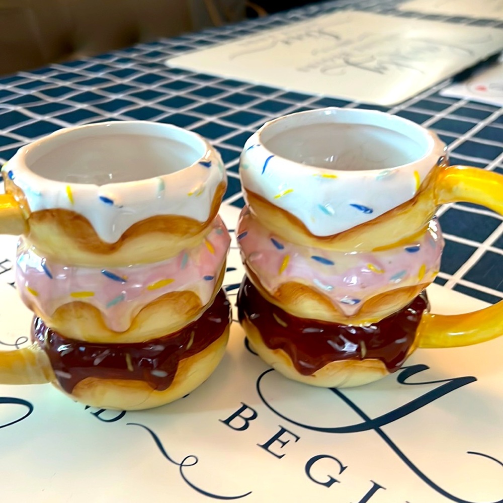 2 Donut mugs